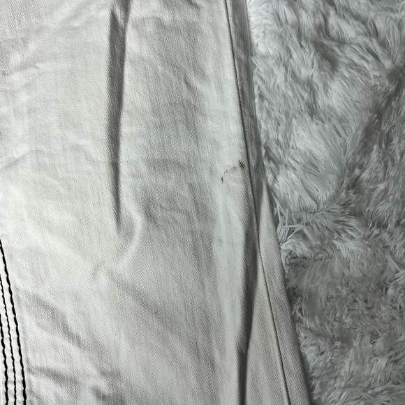 Rock Revival Jeans - Picture 3 of 4